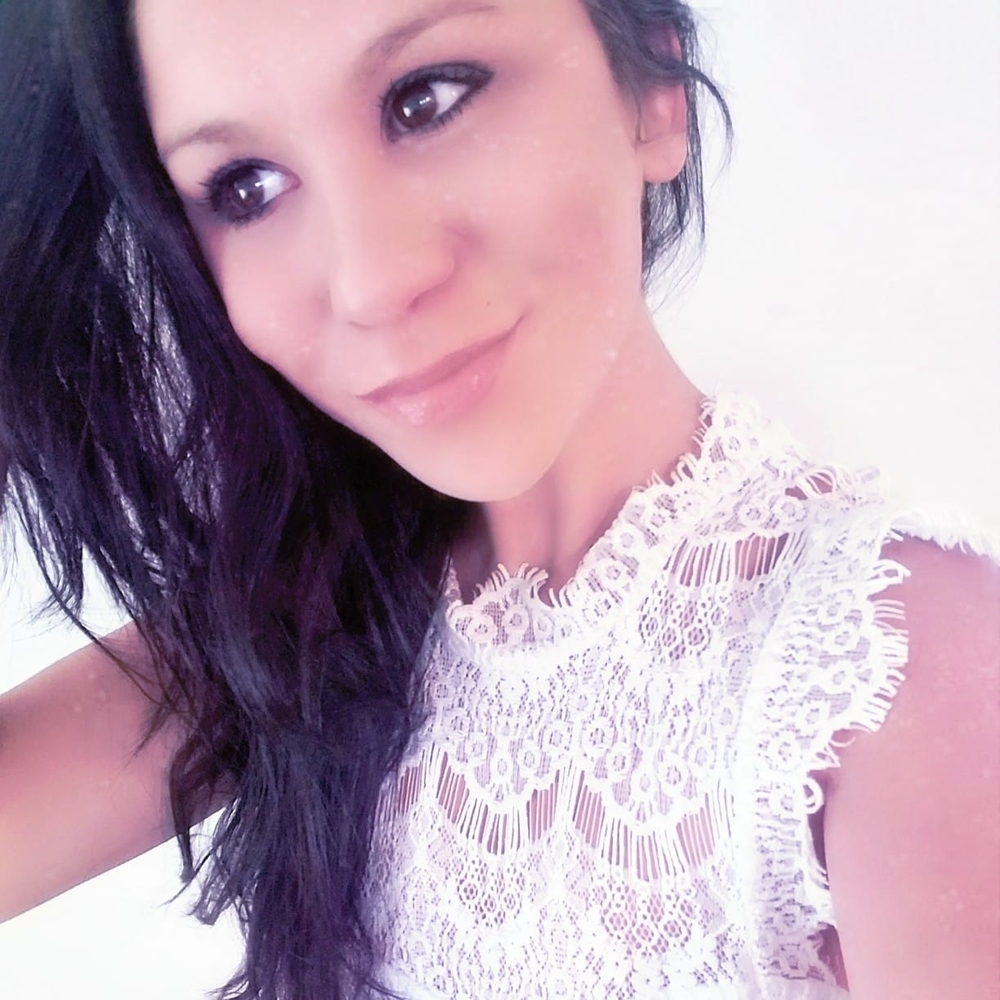 Meet your Posher, Aven